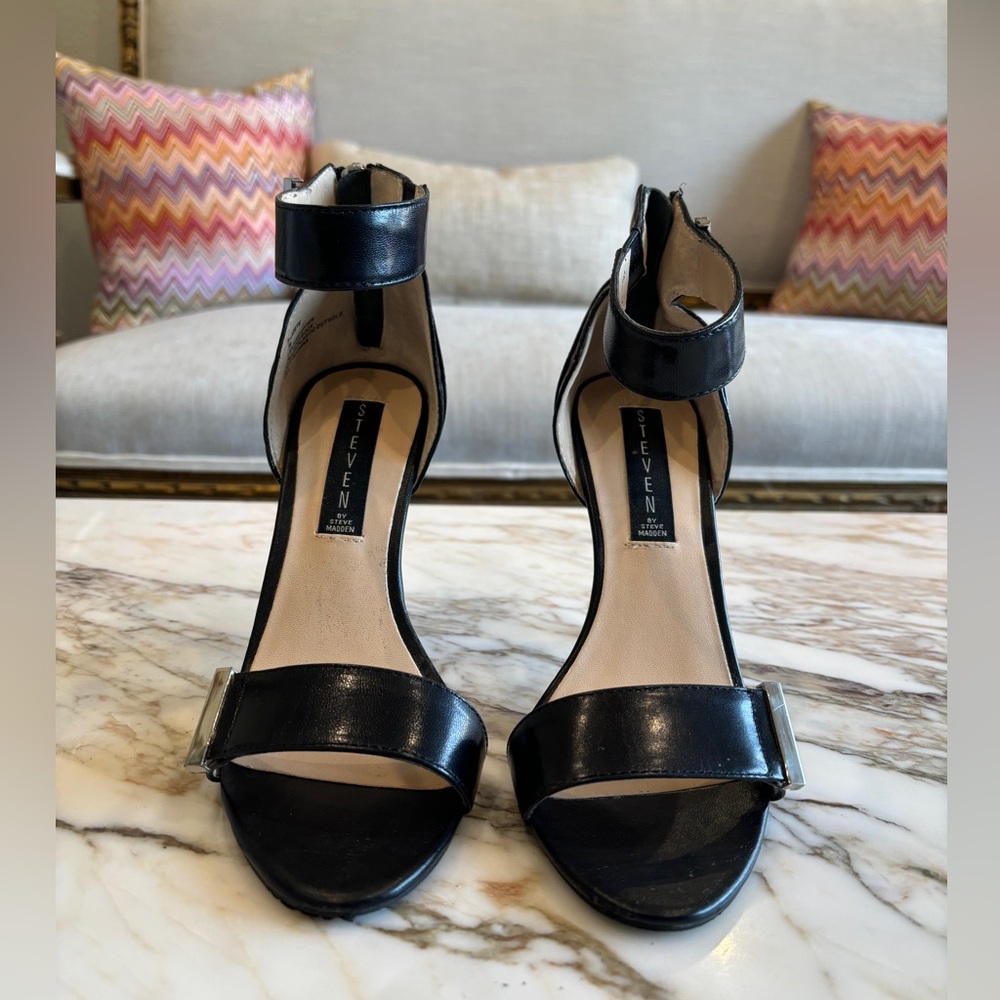 Steve Madden P-Lizette Zipper back heels-7 m